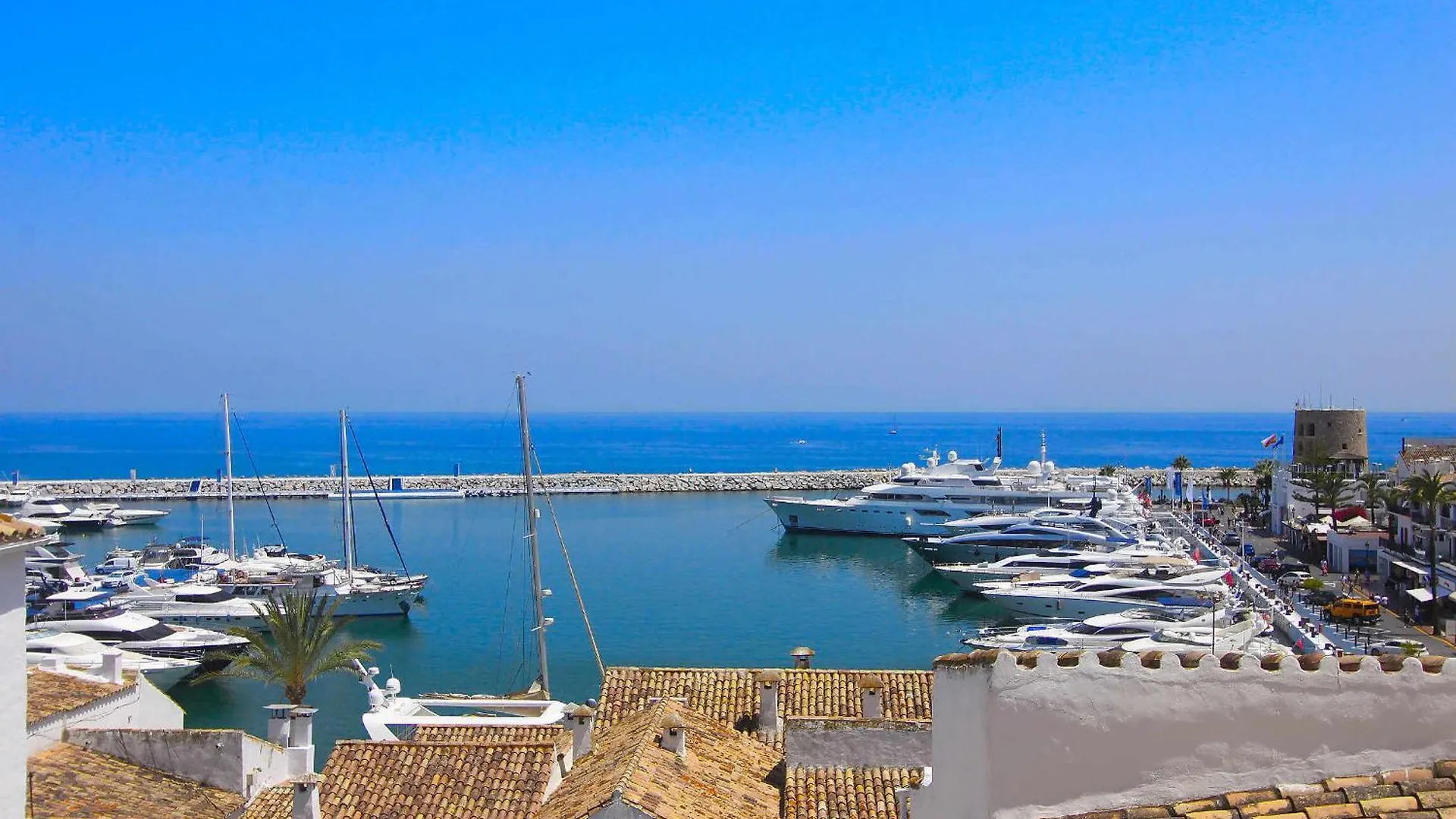 1079 Puerto Banus 2.Line Sea Port View Parking Wifi Apartment Marbella 0*,  Spain